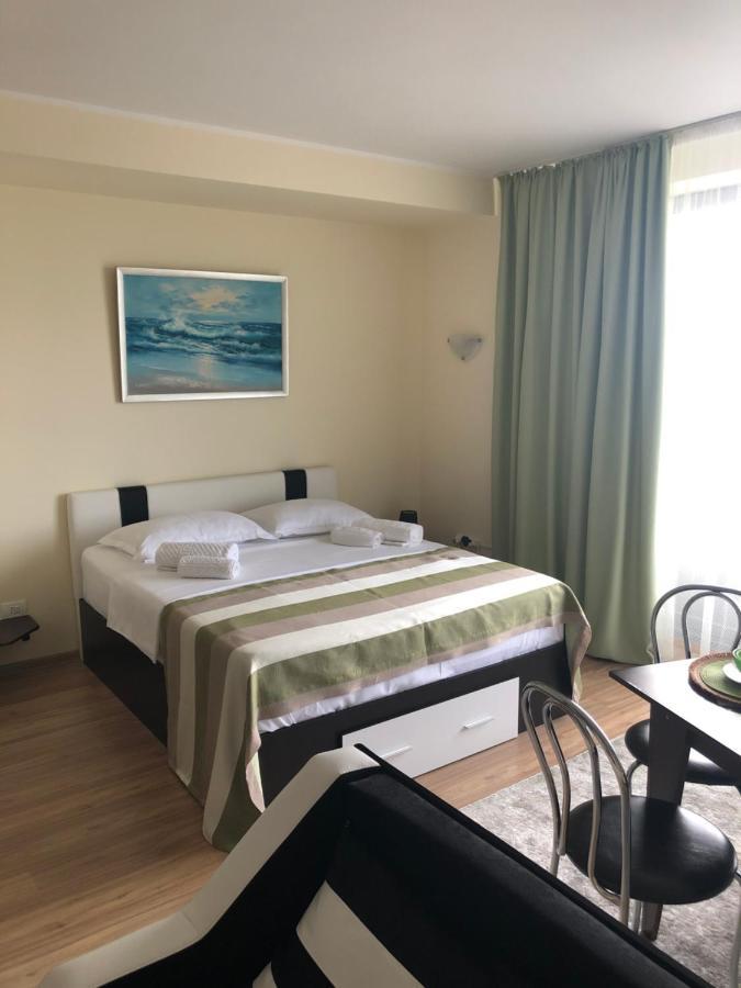 Ari Apartment Bulevardul Mamaia Constanţa Exteriör bild