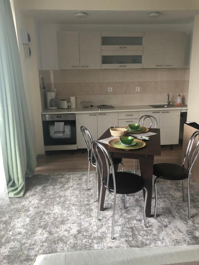 Ari Apartment Bulevardul Mamaia Constanţa Exteriör bild